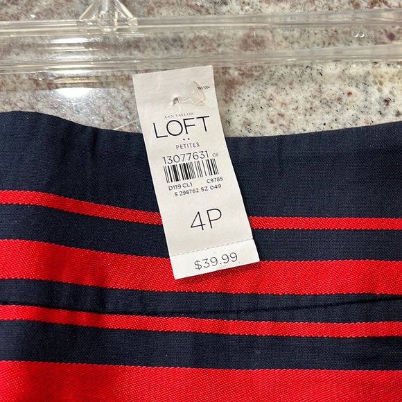 New petite size 4 mini - Picture 3 of 3